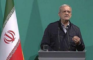 Pezeşkiyan: "Dünya güçleri bizi boyun eğmeye...