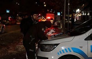 Polisten şok uygulamalara devam