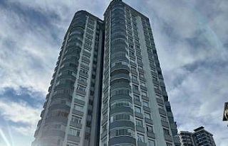 Rize’de binanın 10. katından düşen akademisyen...