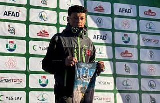 Rize’de çifte şampiyonluk: Oltulu Erhan Şahin...