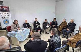 Şairler, kaybolmaya yüz tutan şiiri yaşatmanın...