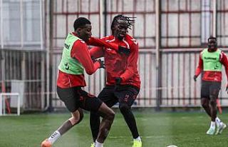 Samsunspor, Antalya’ya 3 puan parolasıyla gidiyor