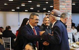 Şehit aileleri ve gaziler Erenler’de iftarda buluştu