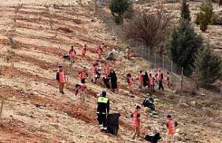 Şehitkamil’de minik ellerden doğaya büyük katkı