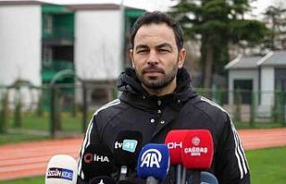 Selçuk İnan: "Hakemler adına utanç verici"