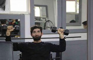 Serebral palsi hastası genç sporla hayata tutundu