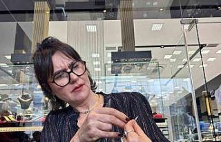 Şevval Sam Trabzon hasırına ilmek attı