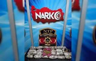 Siirt’te durdurulan araçta 13 kilo kubar esrar...