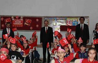 Siirt’te okullarda ‘bayrak temalı’ açılış