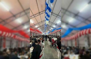 Sincan’da iftar sofraları kuruluyor, gönüller...