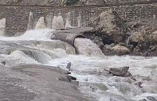 Sinek Çayının debisi yükseldi