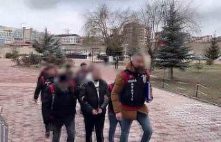 Sivas’ta gayrimenkul vaadiyle 2.4 milyonluk vurgun...