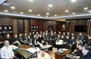 Sultangazi’de gençlik buluşmaları tam gaz devam