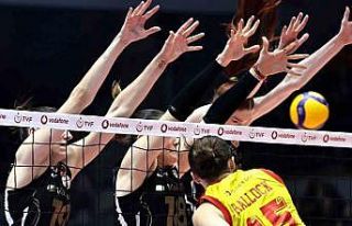 Sultanlar Ligi: Göztepe Voleybol: 1- V. Bank: 3