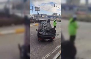 Takla atan araçtan burnu bile kanamadan kurtuldu