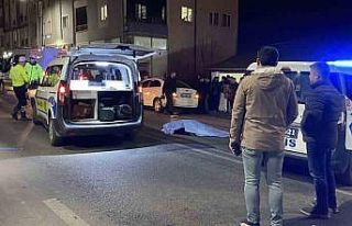 Teravih namazına giderken otomobil çarpan kaynananın...