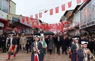 Tercan Kaymakamı Duman’dan "şemsiye"...