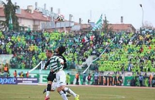 TFF 2. Lig: Isparta 32 Spor: 1 - Bursaspor: 1
