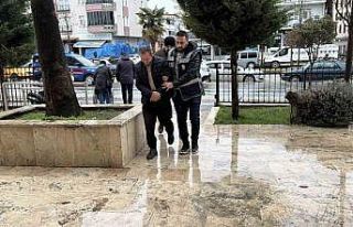 Tokat’ta kaçak göçmen taşıyan sürücüler...