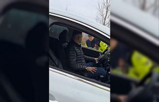 Tokat’ta kemer takmayan sürücüye kibar uyarı