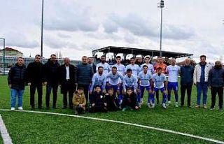 Tomarza Belediyespor şampiyonu 3-1 mağlup yolladı