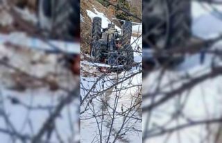 Traktör devrildi, köy muhtarı hayatını kaybetti