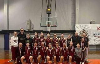 TREDAŞ Spor Kulübü U18 Kız Takımı namağlup...