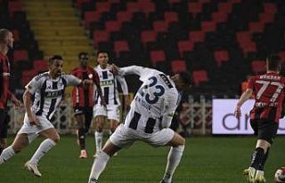 Trendyol Süper Lig: Gaziantep FK: 2 - Kasımpaşa:...