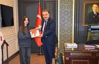 TÜBİTAK bölge şampiyonlarından Kaymakam Odabaş’a...