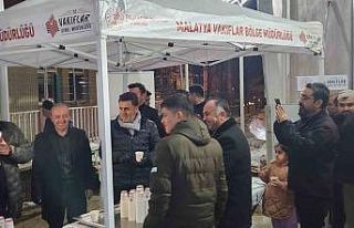 Tunceli’de Berat Kandili’nde vatandaşlara salep...