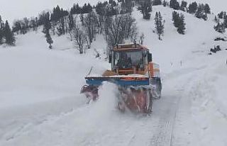 Tunceli’de karla mücadele çalışmaları aralıksız...