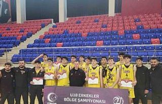 U18 Erkekler Bölge Şampiyonası’nda yarı finalistler...