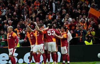 UEFA Şampiyonlar Ligi: Galatasaray: 1 - Juventus:...