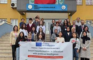 Uluslararası katılımlı yapay zeka atölyeleri...