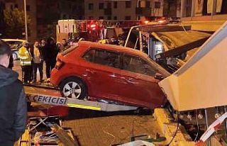 Üsküdar’daki iş yeri kazasının güvenlik kamerası...