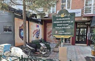 Uyarılar duyarsız sürücülerin umurunda değil