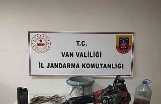 Van’da kaçak kazı yapan 4 kişiye adli işlem...