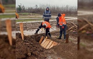 Vefat eden kaçak göçmenler Düzce’de defnedildi
