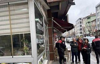 Yabancı uyruklu kadının erkek arkadaşı telefonunu...