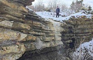 Yağmur ve kar, Harput’ta doğal şelaleler oluşturdu