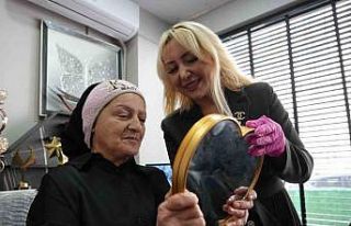 Yakınlarını kanserden kaybetti, kanser hastalarına...