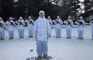 Yalova’da örülen 400 bere Siirt’teki komandolara...
