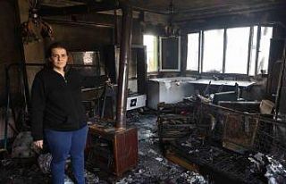 Yangında 4 çocuğuyla birlikte felaketi yaşayan...