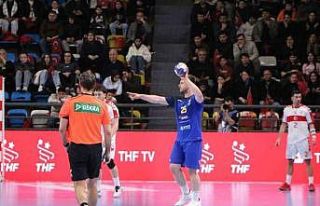 2027 IHF Dünya Hentbol Şampiyonası: Türkiye: 32...