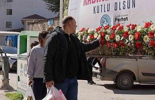 8 Mart’ta Kestel çiçek açtı...Kadınlar için...