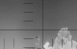 ABD, İran’a ait savaş gemisinin torpido ile vurulma...