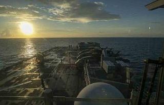 ABD ordusu: "3 bin 500 personel taşıyan amfibi...