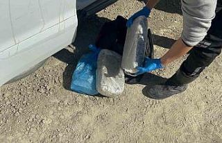 Adana’da uyuşturucu ve silah operasyonu: 2 tutuklama