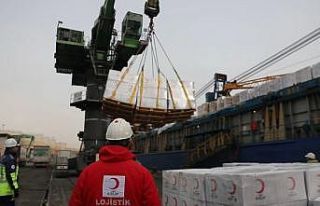 Afyonkarahisar’dan Gazze’ye 7 bin çift ayakkabı...