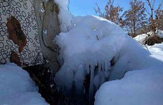 Ağrı’da dondurucu soğuklar etkisini sürdürüyor